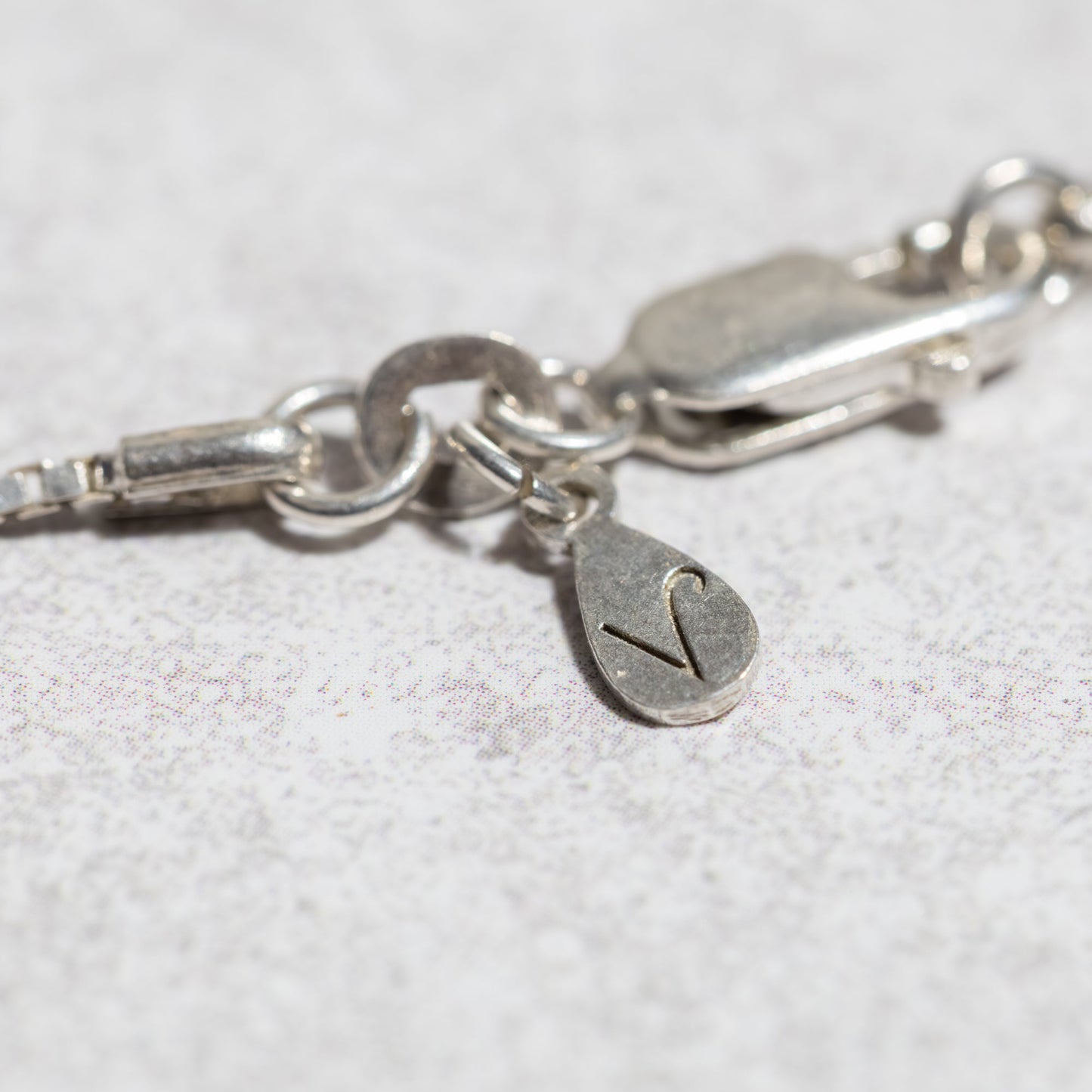 TEARDROP PEARL NECKLACE