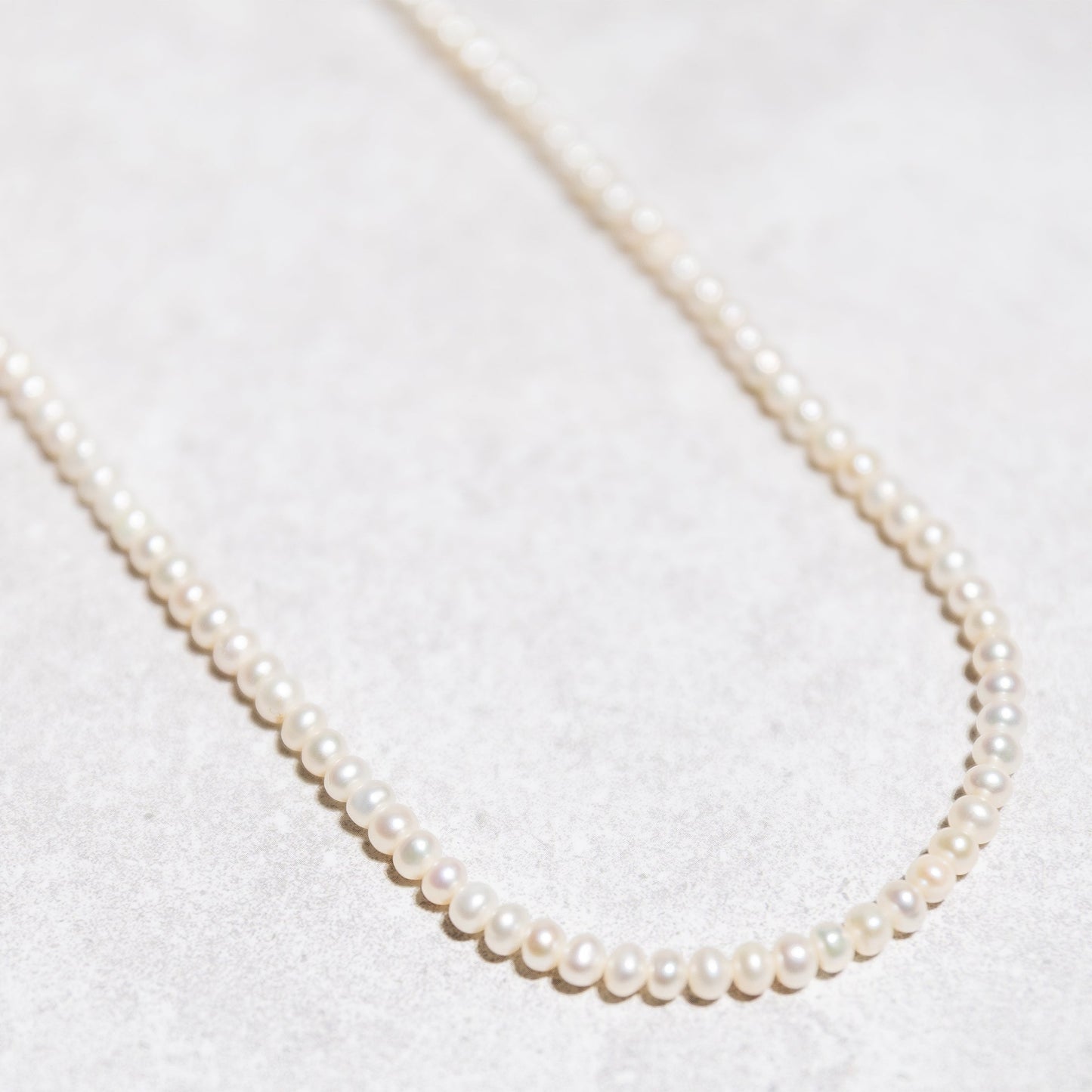 MINI CLASSIC PEARL NECKLACE