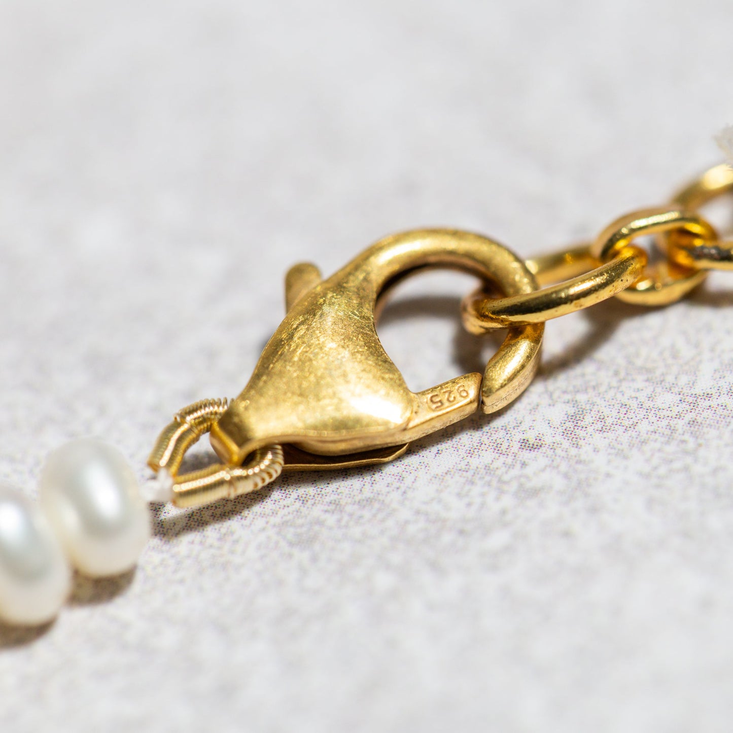 MINI CLASSIC PEARL NECKLACE
